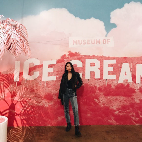 meet your posher - Picture 3 of 4